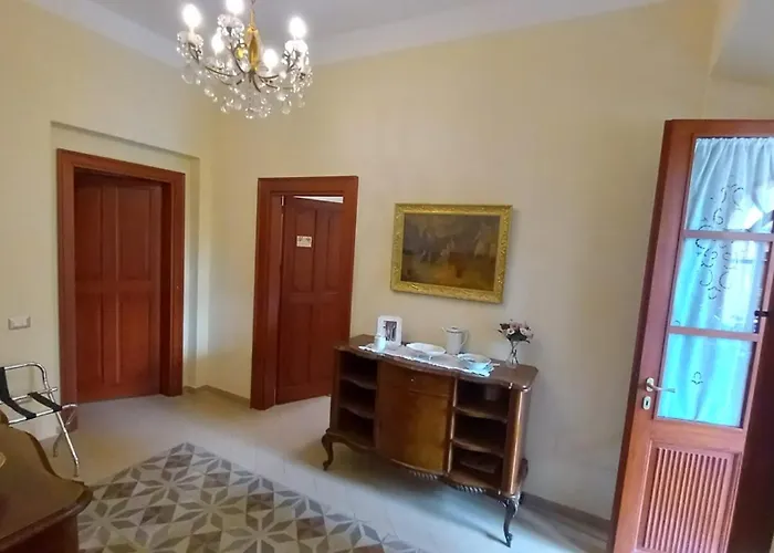 Bed & Breakfast Antica 4*