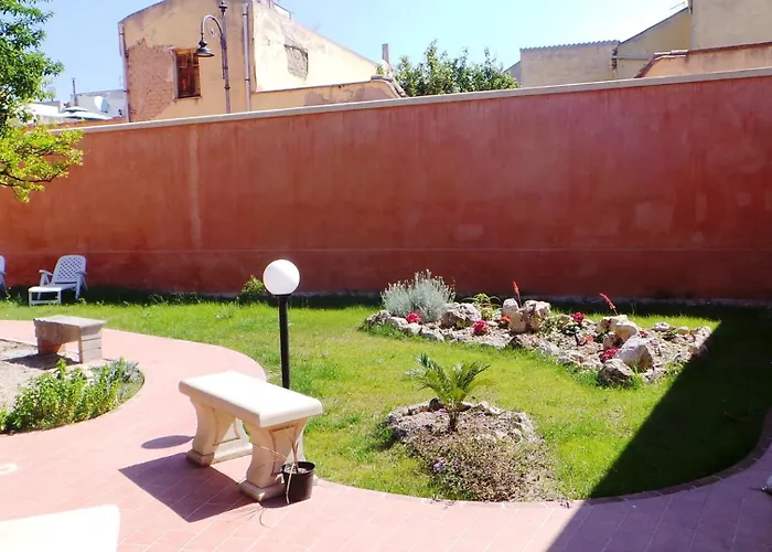 Bed & Breakfast Antica 4*